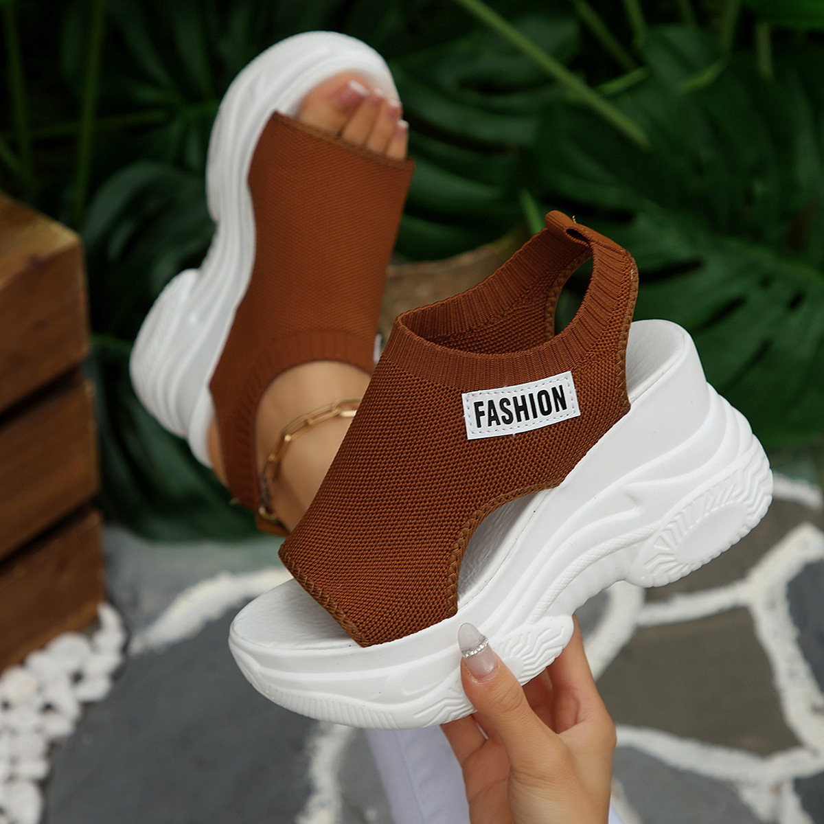 fashionable women's beach sandals wedge heel platform