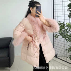 新中式羽绒服女2025冬季新款流行刺绣中长款收腰真毛领纯色外套