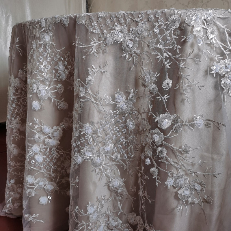 Silver White Lace Flower Branch Sequin Embroider Tablecloth Wedding Banquet Hotel Table Decoration Wedding Scene Exquisite Supplies