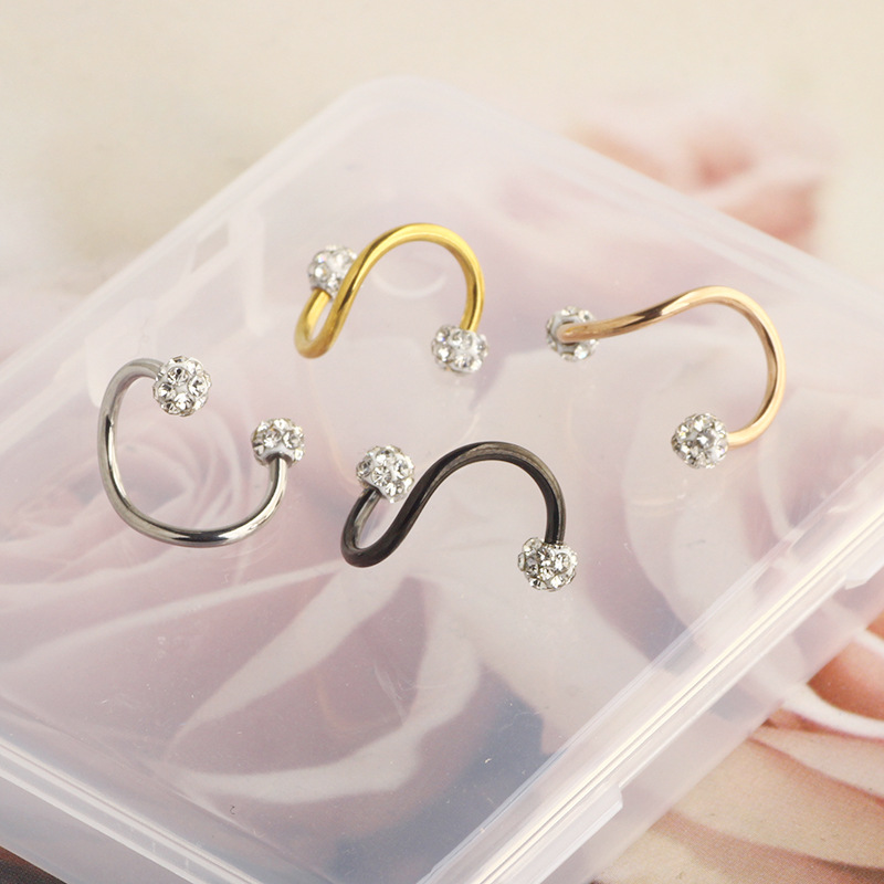 Pointed titanium steel lip stud product view
