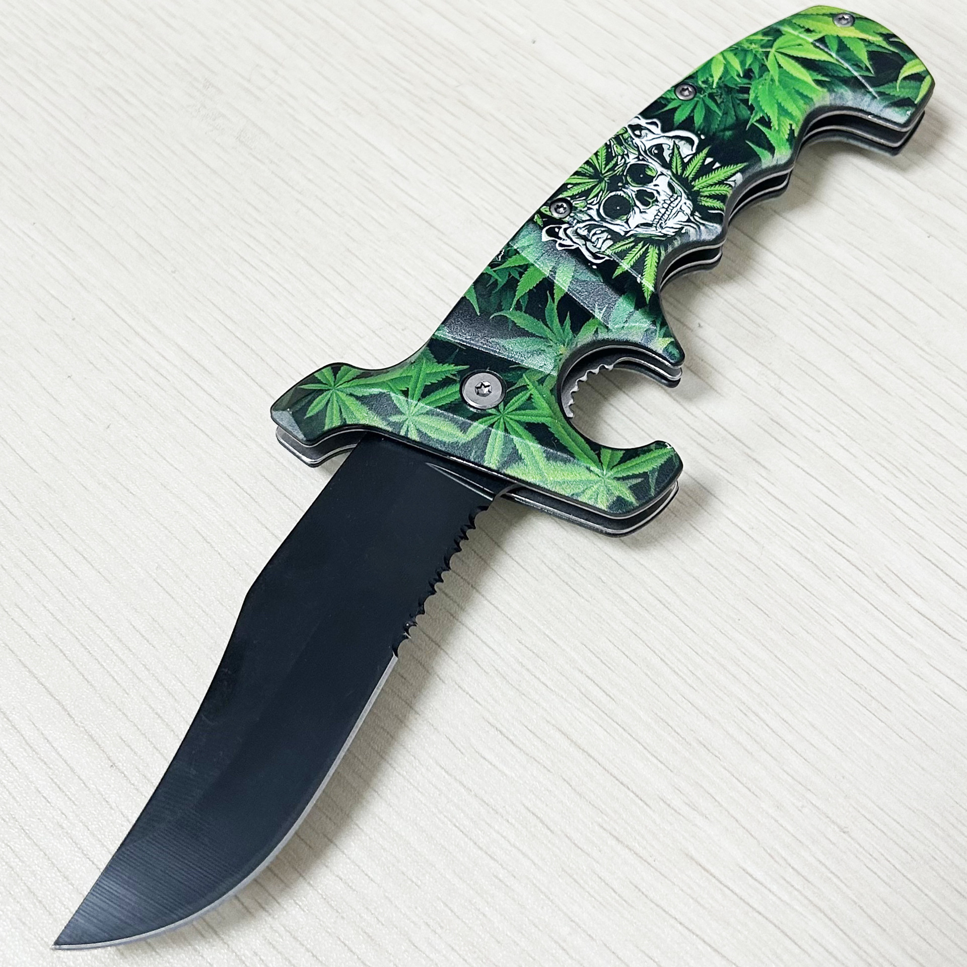 不锈钢创意户外3D折叠刀野营求生户外刀便携式折刀可折叠砍柴