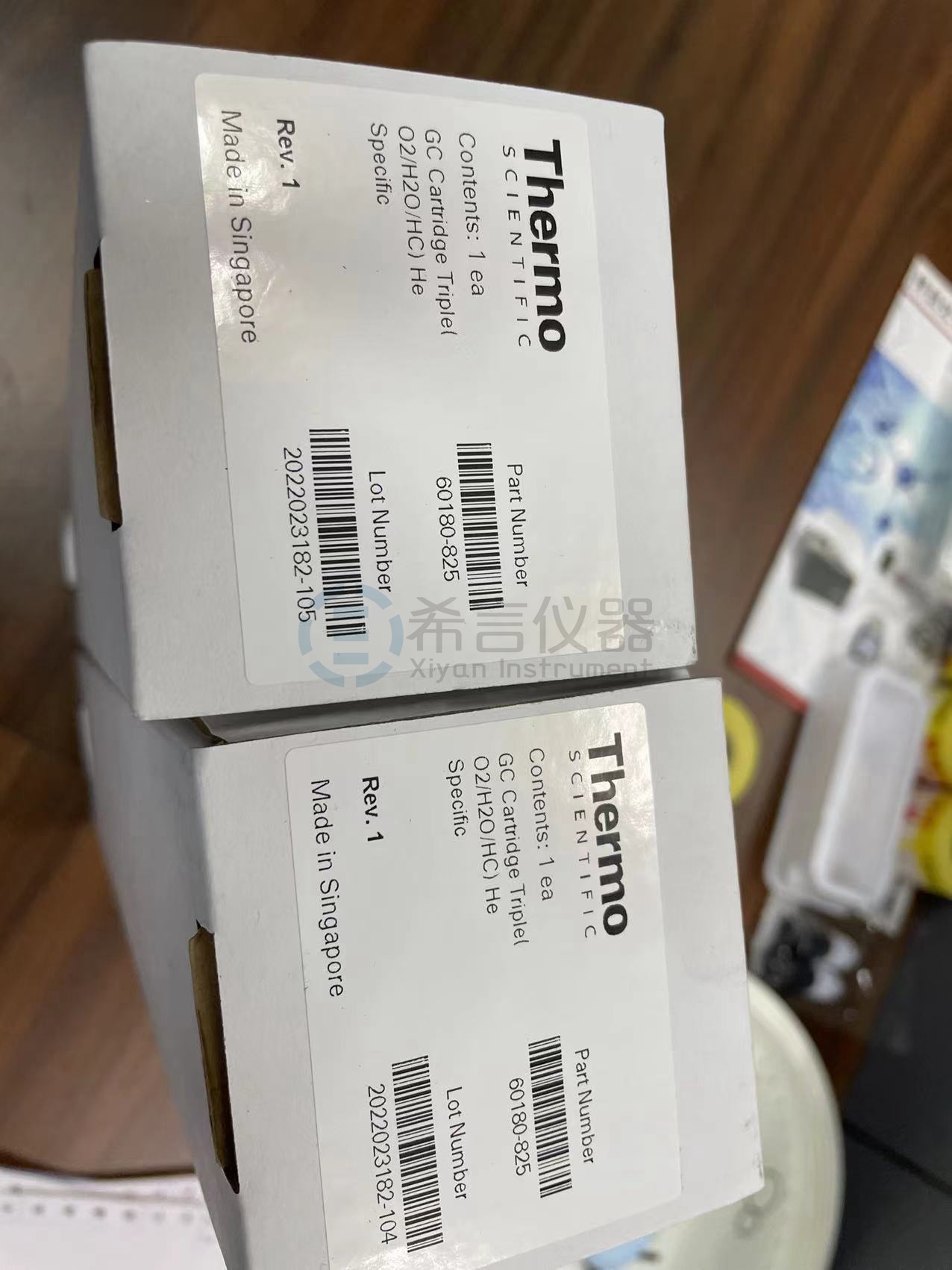 赛默飞 Super Clean™ 气体筒式带指示器的三路过滤器 60180-825