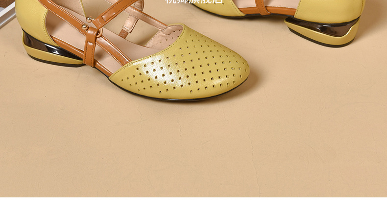 Sandal nữ da thật mũi tròn gót vuông đế mềm khoét lỗ hè — Màu đen chi tiết 29