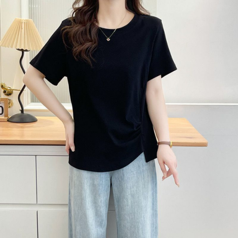 검은색