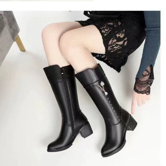 Высокие зимние сапоги Martens (женские), подкладка из флиса, модный черный, EU 35–40