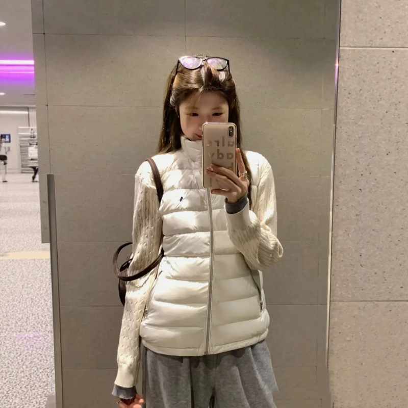 High-quality RL lightweight down jacket for women, perfect for autumn and winter, versatile and casual, can be shipped individually High-quality RL lightweight down jacket for women, perfect for autumn and winter, versatile and casual, can be shipped individually