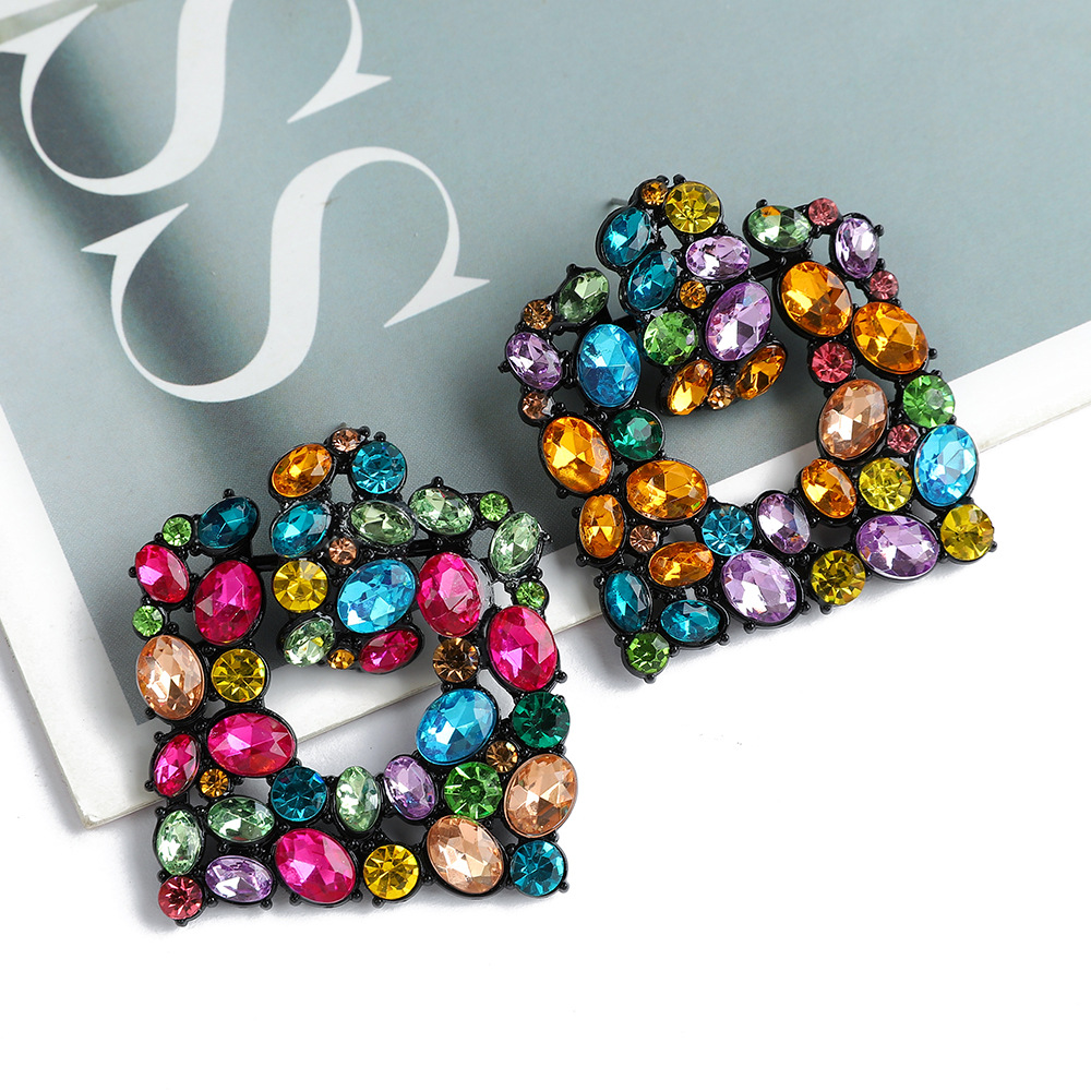 Earrings Classification 1 Pair Quantity Date, Festival, Shopping Occasion 1 Pair Retro Lady Geometric Plating Inlay Metal Artificial Gemstones Earrings