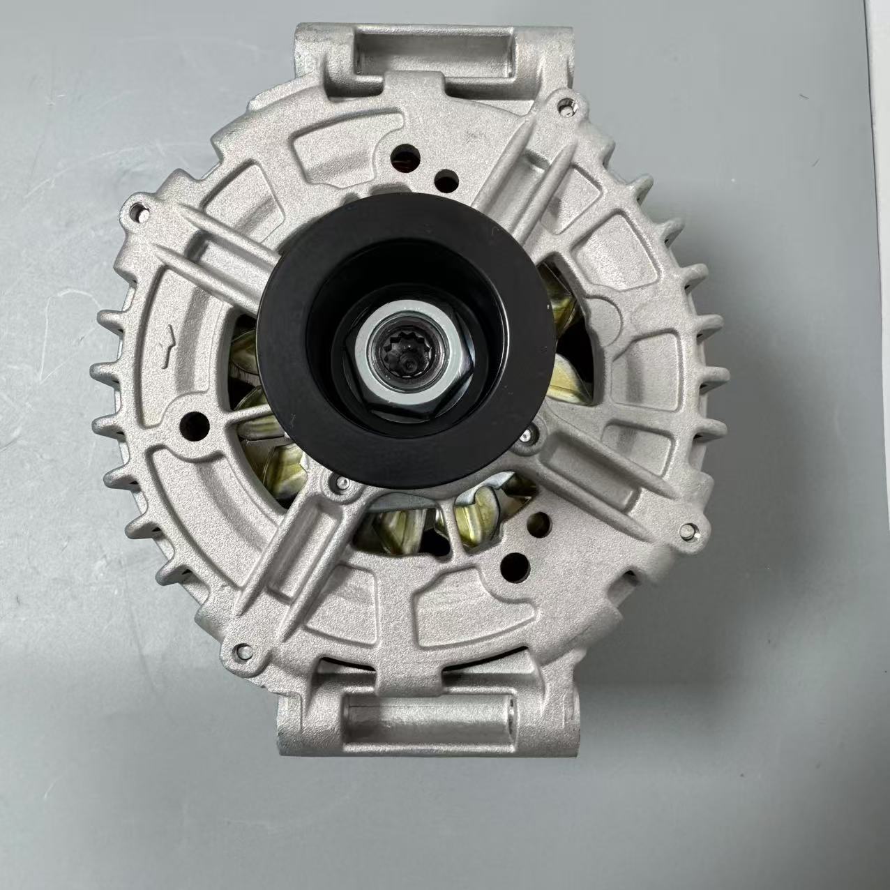 Factory Direct Sales Car Generator Suitable for Mercedes-Benz Drb7790 A013154060280 11304N