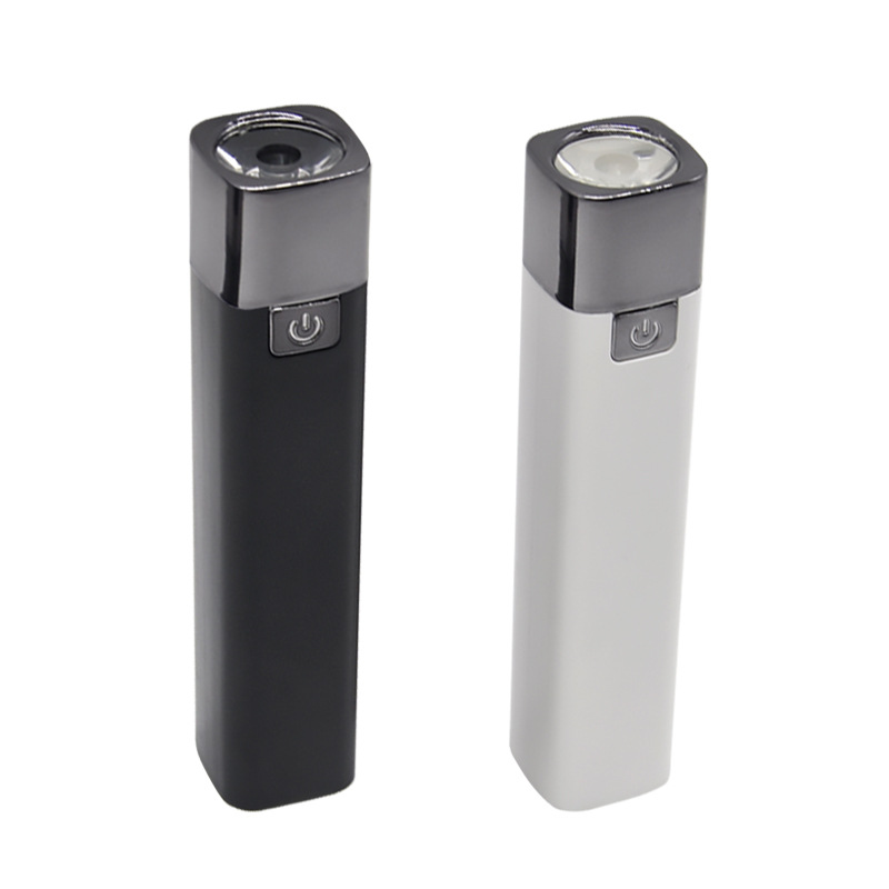 新款XPE强光手电筒 USB充电带充电宝功能户外便携远射塑料电筒