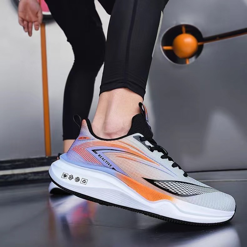 Lightweight fashionable men's sports running sneakers for students…