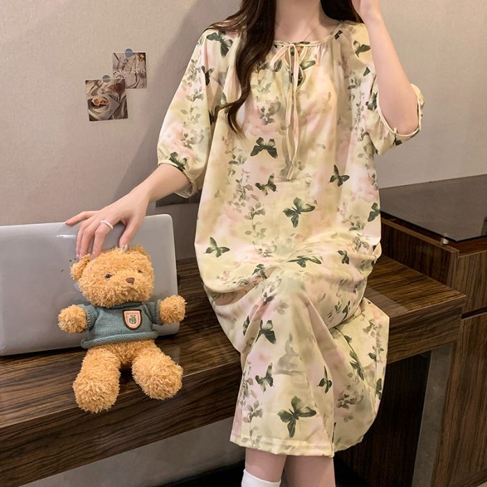 Venta al por mayor transfronteriza verano nuevo estilo mujer camisón de manga corta estilo jersey imitación seda de hielo tela cómoda, flexible y transpirable servicio a domicilio