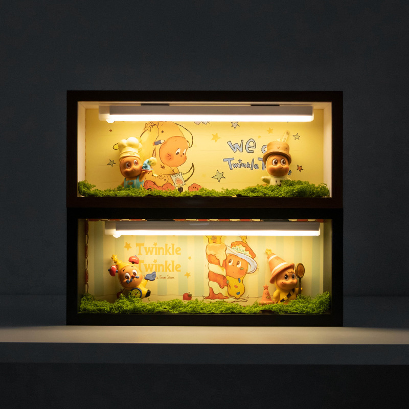 泡泡玛特我们都是星星人系列盲盒收纳展示夜间感应灯苔藓造景相框|undefined
