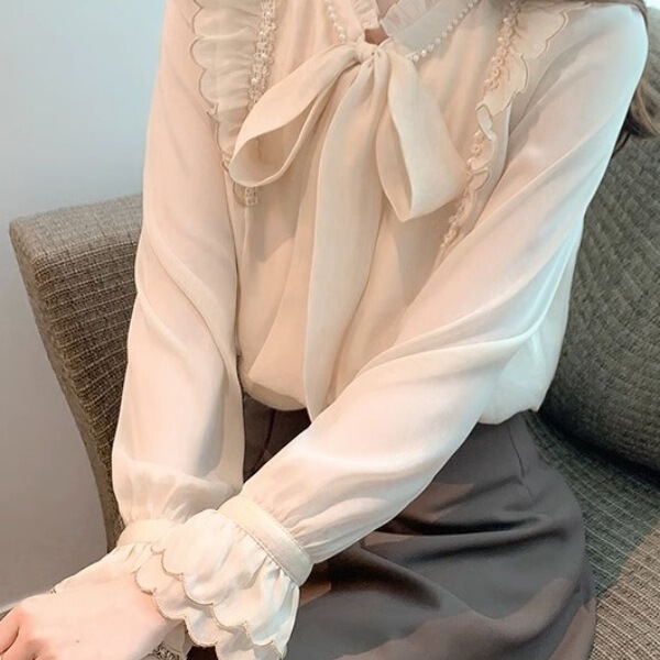 Tops, Gentle Style Long-Sleeved Shirts, Stylish Chiffon Shirts, Women's Pullovers, Beaded Niche French Bows for Outer Wear