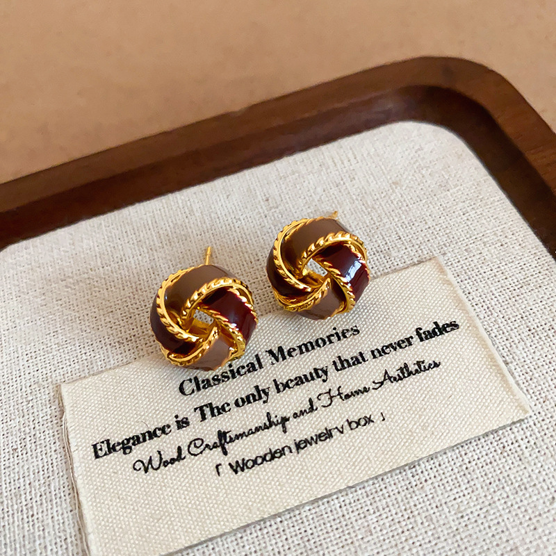 Silver Needle Oil Dropping Fried Dough Twists Cross Round Earrings Female Personality Earrings Temperament Earrings Small And High_voghion.com