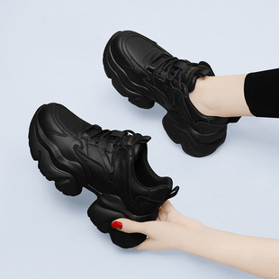 Black Dad Shoes for Women 2025 New Autumn and Winter Thick-Soled Fashion Versatile Height-Increasing Plush Casual Sneakers