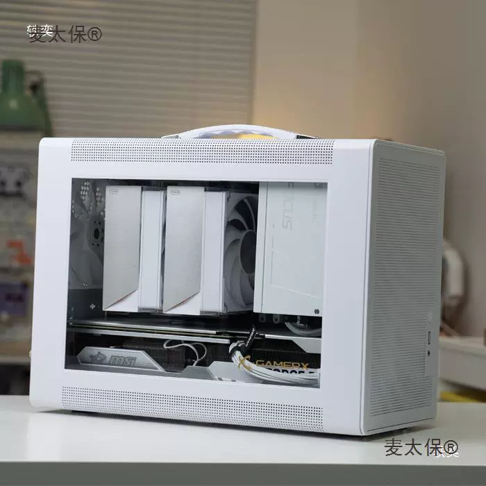 Неизвестный плеер P60 белая портативная материнская плата mATX, мини-корпус для настольного ПК с двухбашенной воздушной системой охлаждения, Leide Co., Ltd.