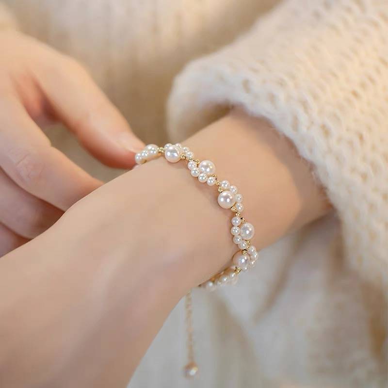 New Japanese and Korean Exquisite Kitten Claw Pearl Bracelet for Women, Light Luxury Style, Niche and Gentle Design, Gift for Best Friend Jewelry