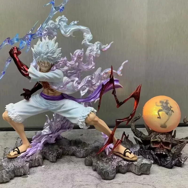 One Piece GK Пять передач — Ника летит, держит молнию, фигурка-статуэтка в коробке