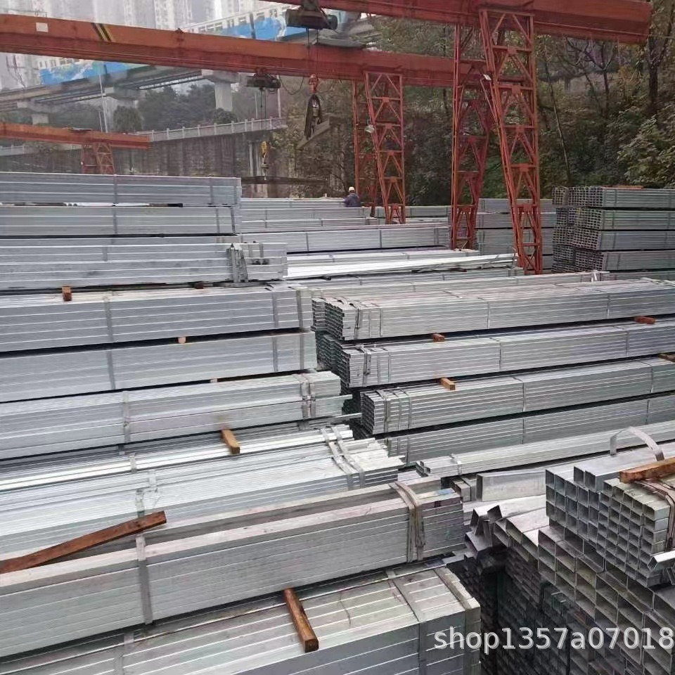 重庆镀锌钢管厂 厂价批发镀锌焊管 热镀锌带管 镀锌矩形管规格齐