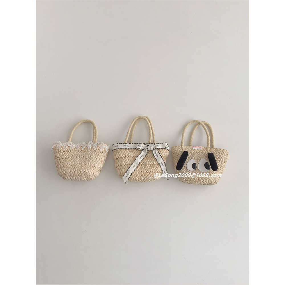 Girls' handmade puppy grass woven cute handbags, tote bags, baby cute baskets, storage bags