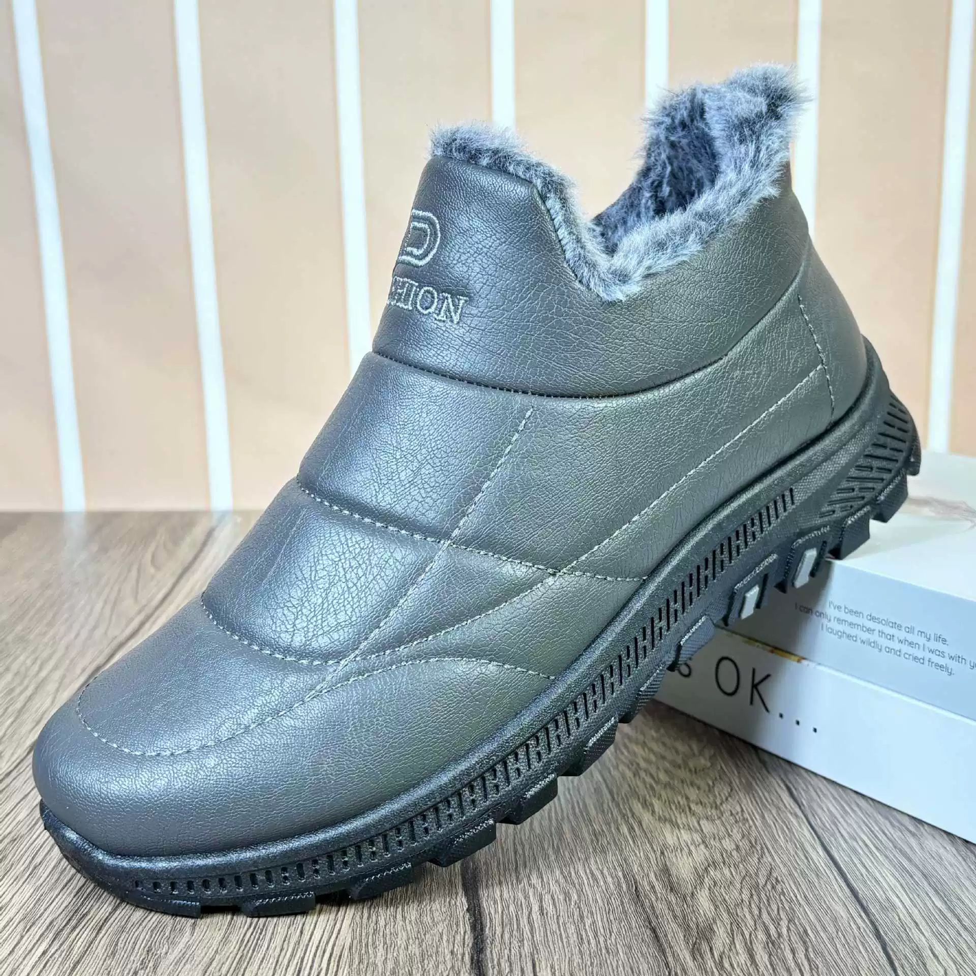 Temu один из поколения в поколение розничная кожаная хлопчатобумажная обувь плюс бархат нескользящая обувь папа высокая обувь теплая одна педаль сапоги водонепроницаемый утолщение