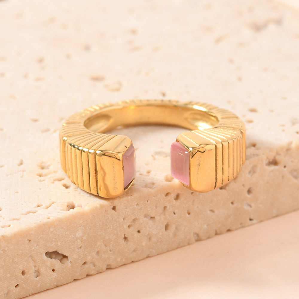 Joyas de acero inoxidable transfronterizas sensación de diseño de anillo de piedra preciosa fundido para mujeres no se desvanecen anillo de apertura geométrica simple image 3