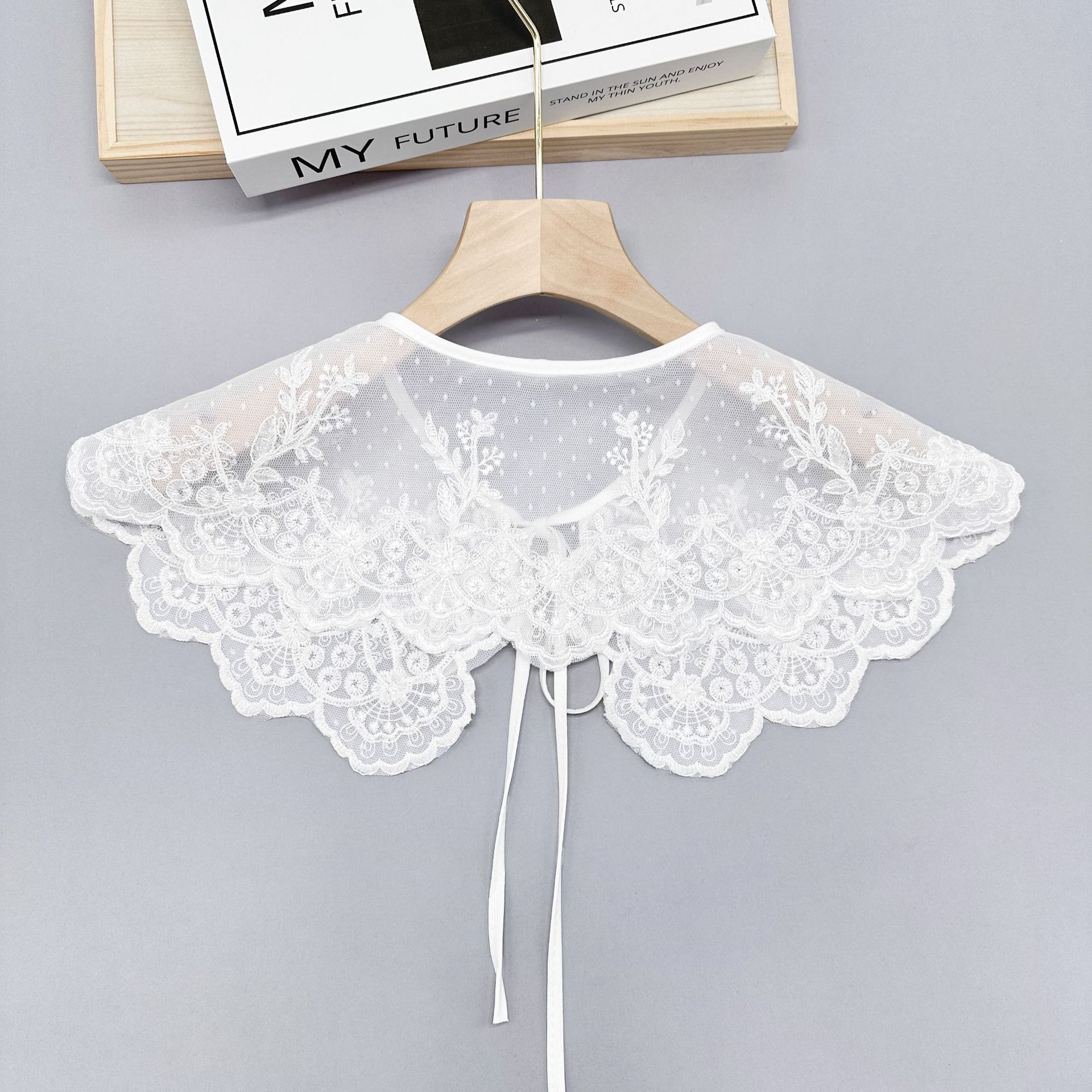 Collar de encaje de mujer verano blanco universal bordado correa de decoración collar pequeño chal nuevo precio de fábrica transfronterizo