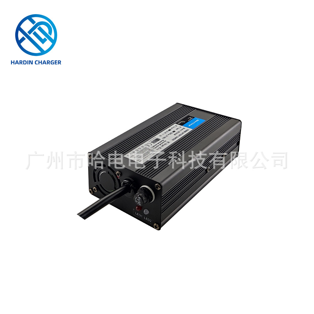 14.6V20A LiFePO4锂电池充电器 高端铝壳带散热风扇 反接保护功能