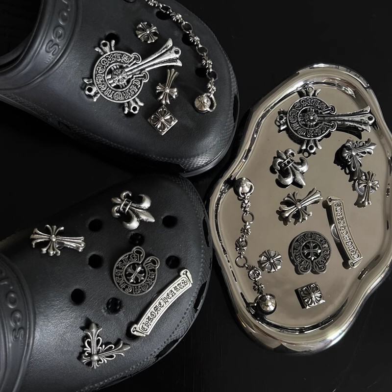 Alloy Clogs Flower DIY Chain Accessories Retro Dark Style Heavy-Duty Shoe Buckles Removable Shoe Accessories Beach Shoes