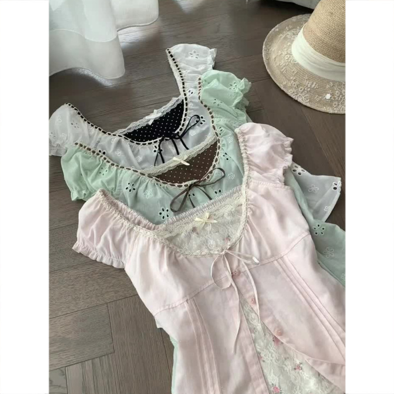 French-Style Color-Blocking U-Neck Puff Sleeve Blouse for Women, New Summer Sweet Girl Style, Waist-Cinching Slimming Faux Two-Piece Top French-Style Color-Blocking U-Neck Puff Sleeve Blouse for Women, New Summer Sweet Girl Style, Waist-Cinching Slimming Faux Two-Piece Top