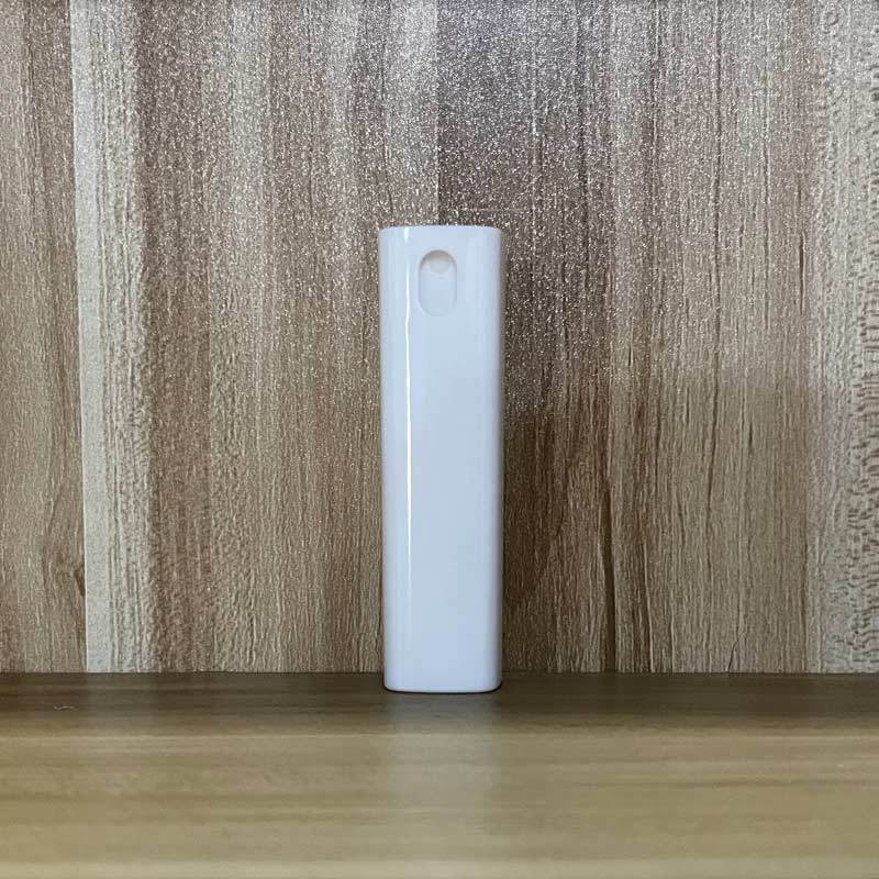 En stock 10ml botella de spray de tubo cuadrado perfume repelente de mosquitos líquido sub-botella de limpieza de pantalla portátil cuadrado botella de spray oral
