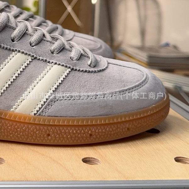 Pedido de exportación de comercio exterior R SPZL HAND baja moda zapatos de skate casuales deportivos Putian zapatos de entrenamiento