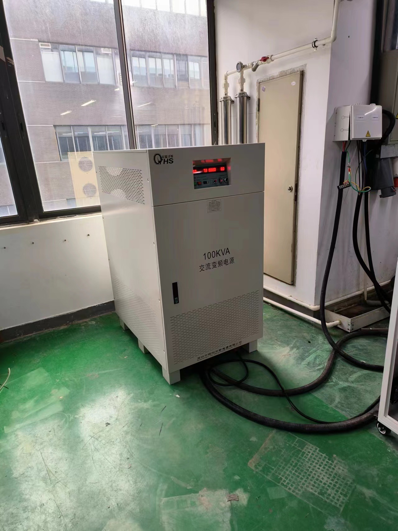 ŷ����˹����100KVA��Ƶ��Դ�������弤�⳧���������220V 60HZ