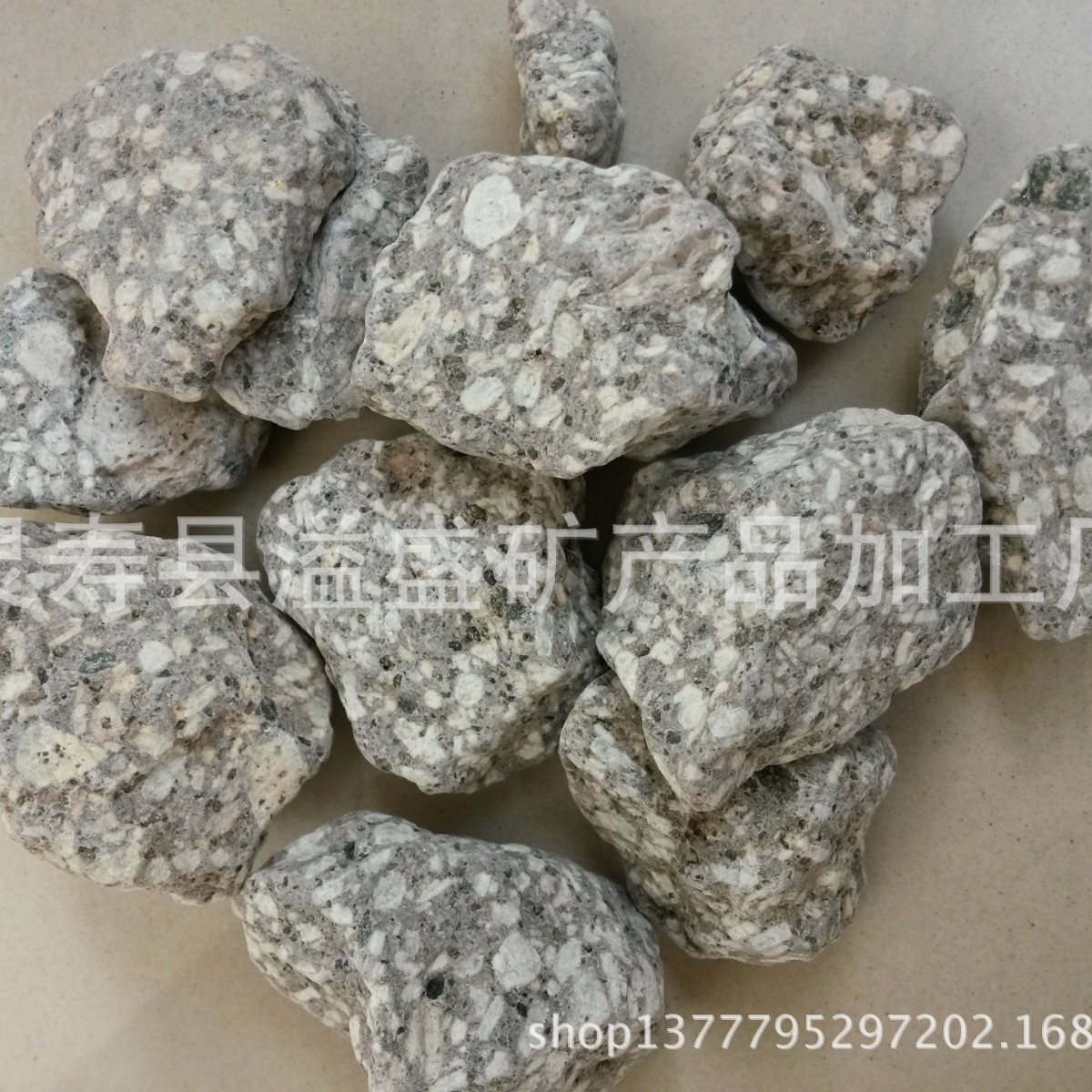 厂家供应 麦饭石  麦饭石球 麦饭石粉