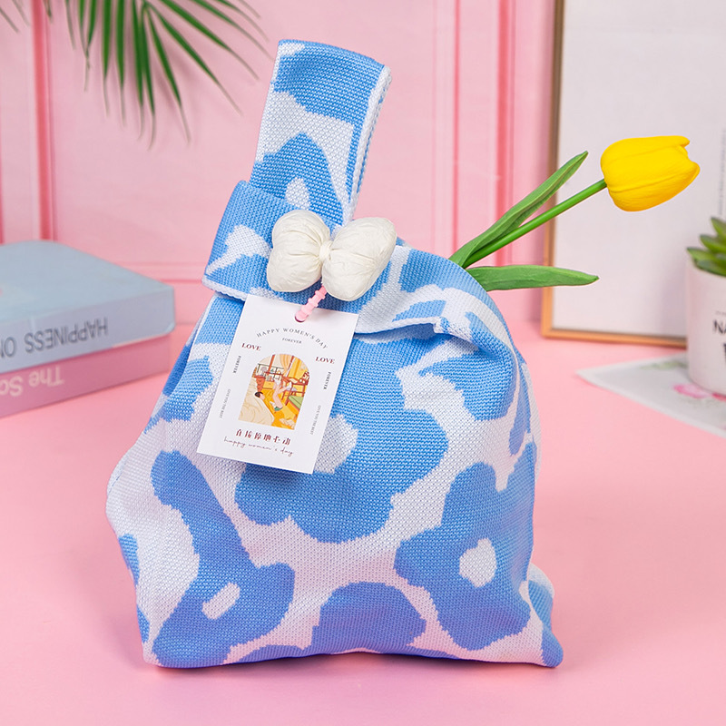 파란색 꽃 + 액세서리 색상 랜덤