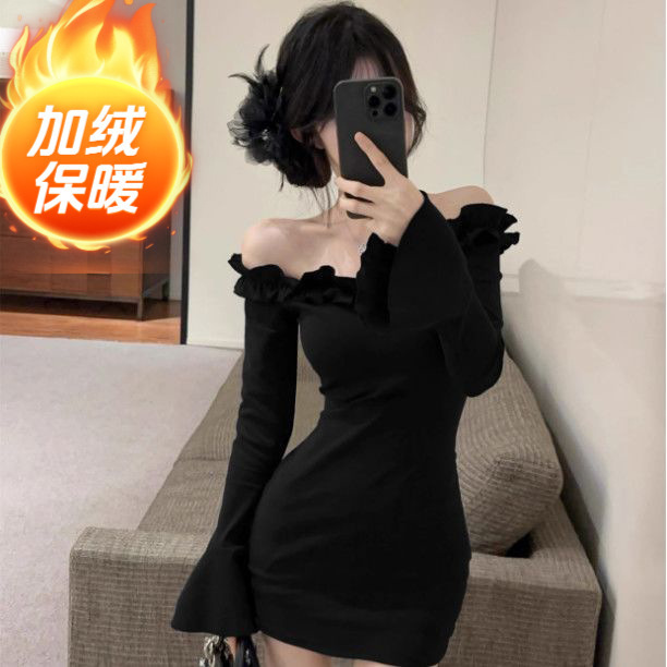 Hot Style Hot Girl One-Shoulder Long-Sleeved Dress Off-Shoulder Slimming Lace Super Fairy Trumpet Sleeve Tight Hip-Hugging Short Skirt