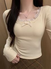 【徳絨毛】レースの低襟tシャツ女性秋冬の中に底の短いタイプをつけて腰の上着の杏色を収めます。