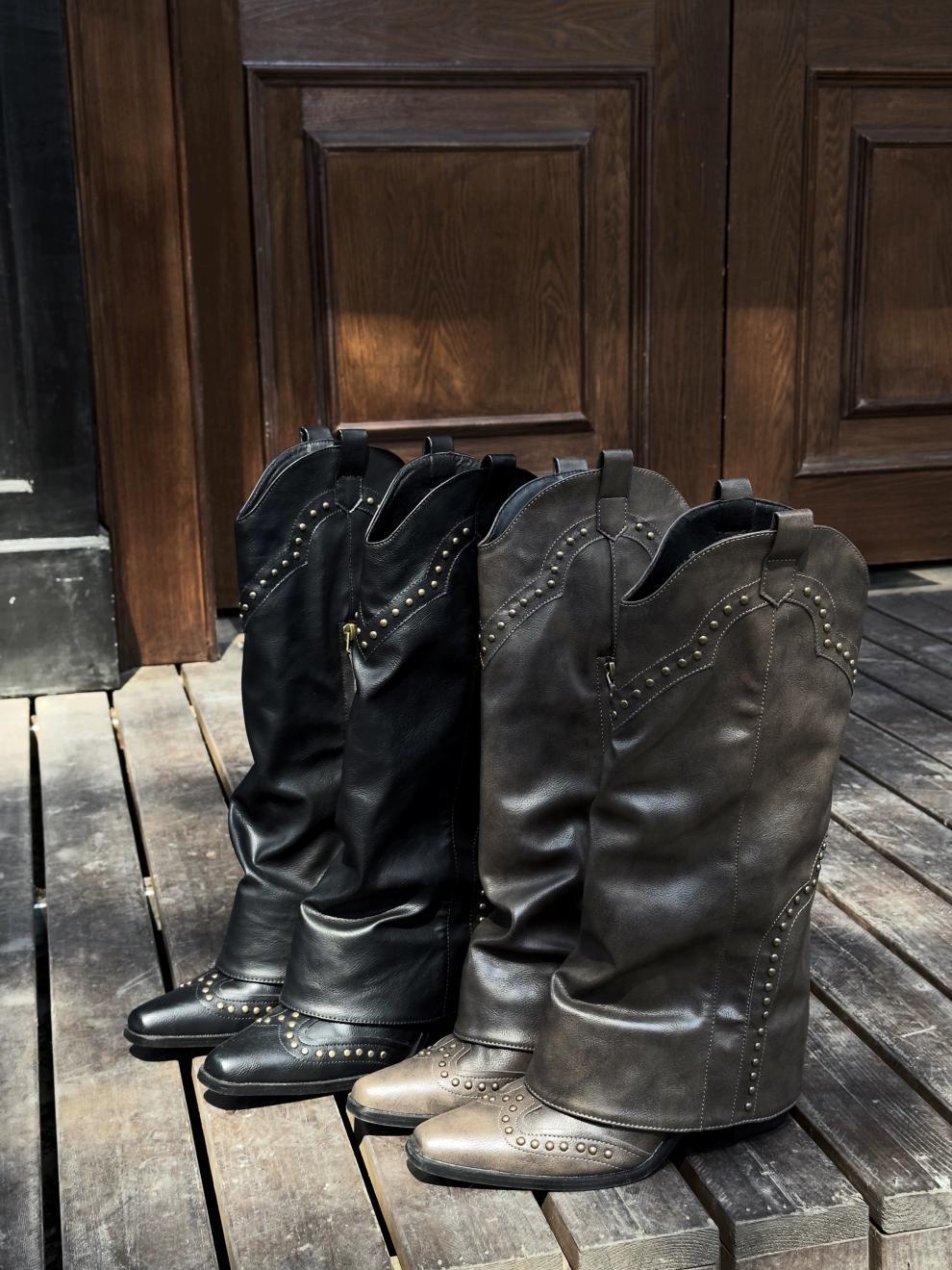 2025 Spring and Autumn Season New Pointed Rivet Trouser Sleeve Show Slim Western Cowboy Boots Thick Heel Side Zipper_voghion.com