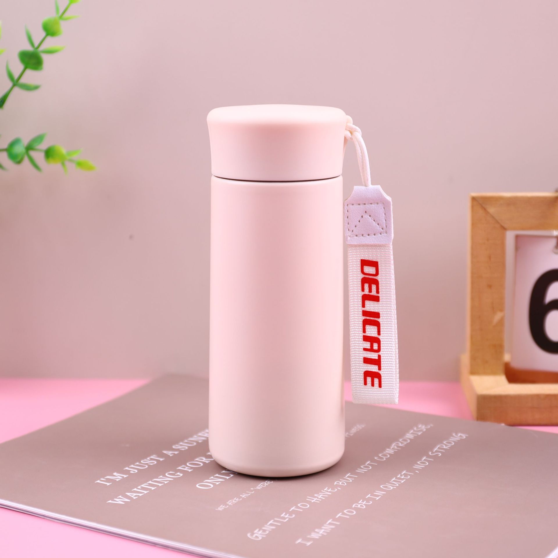 Alto valor nominal simple mini taza de bolsillo de oficina portátil 316 taza de acero inoxidable regalar taza de agua