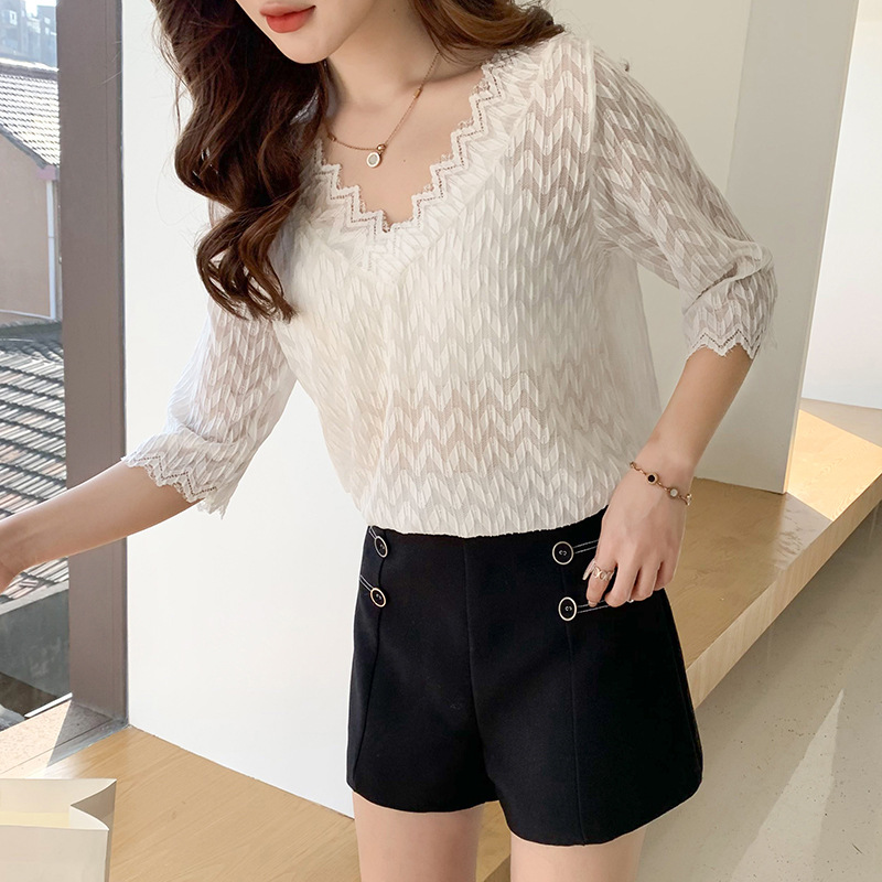 Lace jacket sexy Hollow Short sleeved Base coat Internal lap jacket Thin section Show thin fairy Blouse