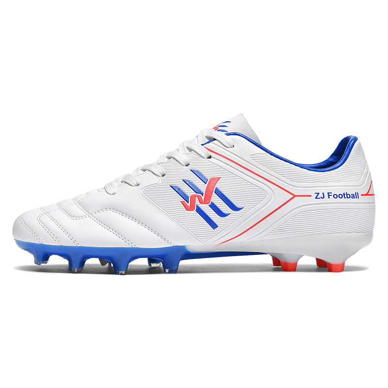 2025 nuevos zapatos de fútbol transfronterizos nuevos hombres y mujeres transfronterizos bajos clavos de moda césped antideslizante al por mayor juveniles