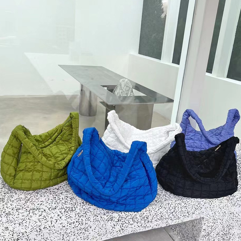 Women's Pleated Cloud Shoulder Bag Soft Puff Fashion Handbag_voghion.com