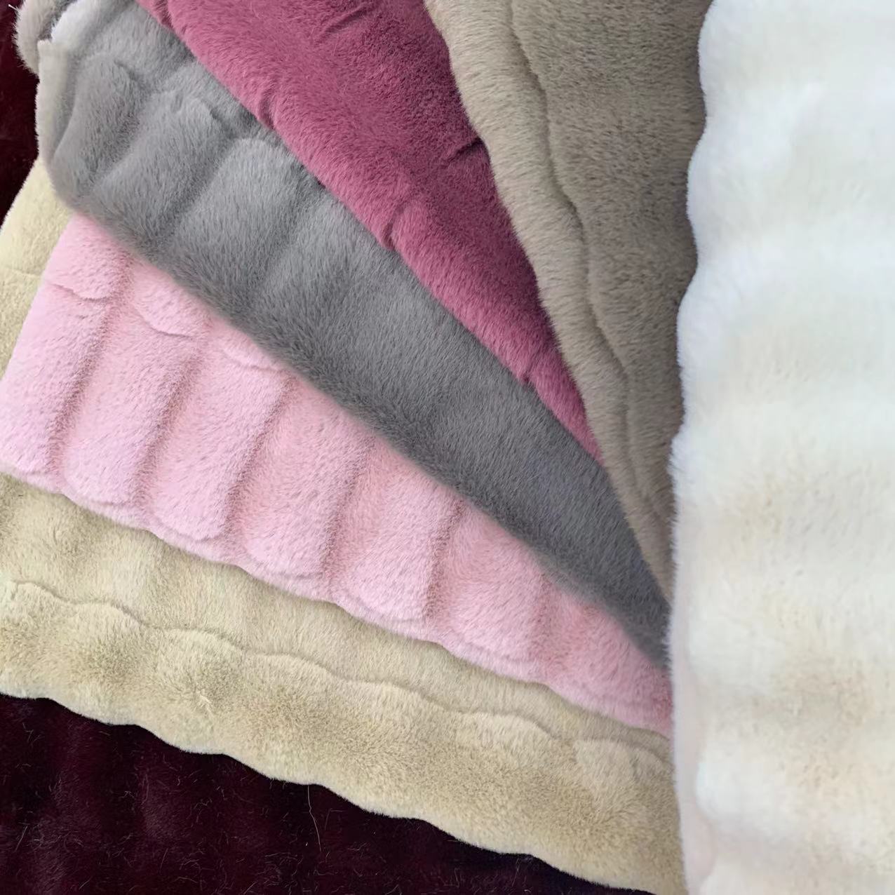 丹麦貂荷兰貂服装面料外套大衣装饰抱枕毛绒玩具欧貂仿貂绒现货