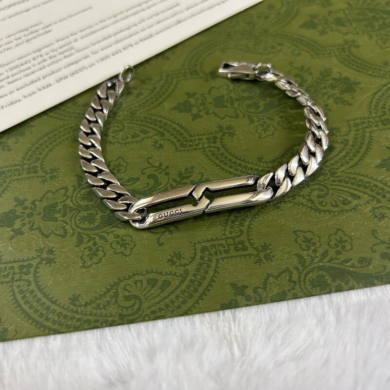 Factory Direct 925 Sterling Silver Bracelet Gujia Bar-shaped Cross-button Bracelet Men's and Women's Trendy Light Luxury Fashion Bracelet Factory Direct 925 Sterling Silver Bracelet Gujia Bar-shaped Cross-button Bracelet Men's and Women's Trendy Light Luxury Fashion Bracelet