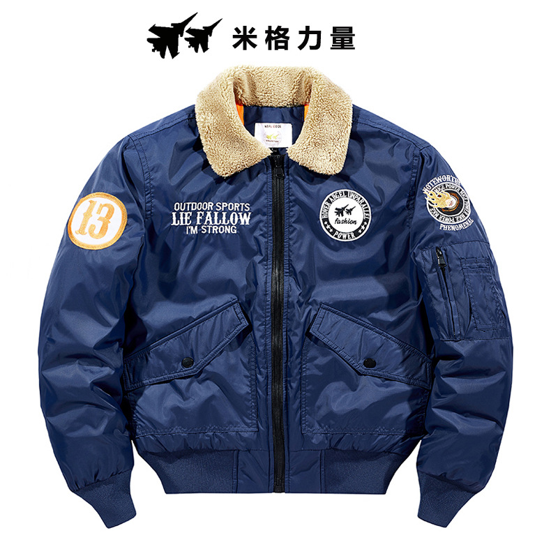 Comercio exterior transfronterizo invierno nuevos hombres ropa acolchada de algodón suelto casual forrado de lana engrosada Cuello de piel abrigo de algodón acolchado abrigo de piloto de los hombres