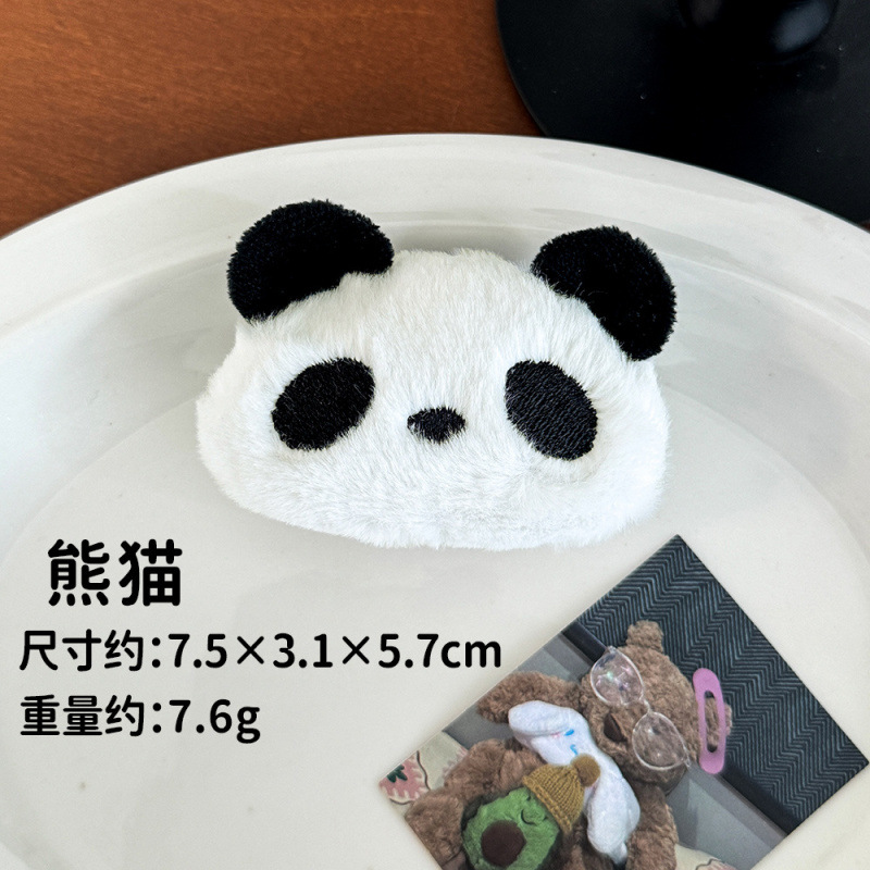 Animal de dibujos animados peluche broche suave lindo bolsas de ropa broche de niña corazón DIY accesorios colgantes de muñeca