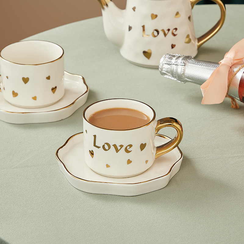 Ins tetera de cerámica taza regalo del día de san valentín amazon venta caliente juego de té taza de té traje sala de estar casa