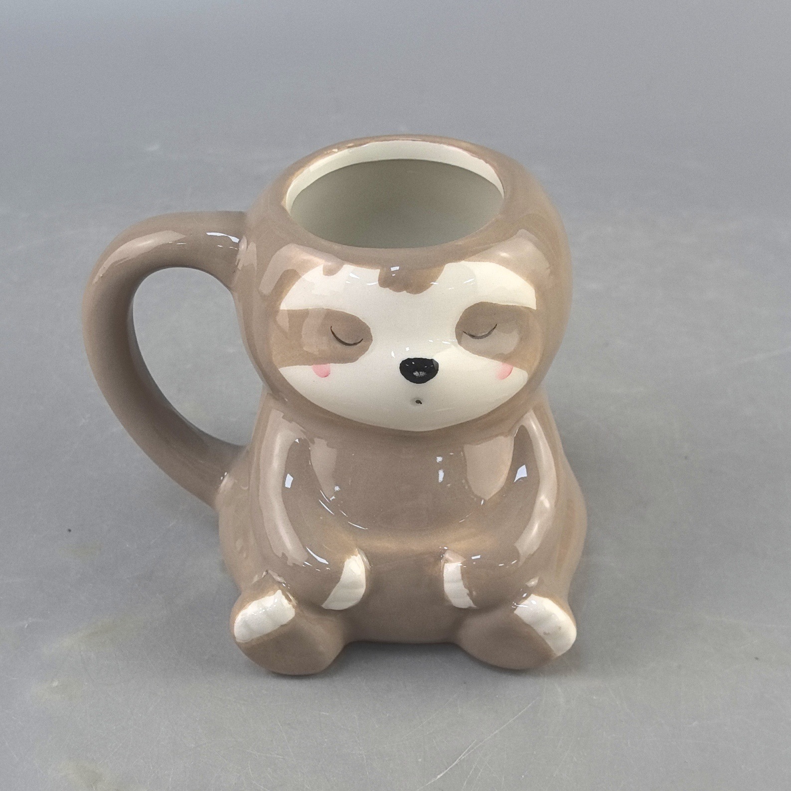 Cerámica creativa transfronteriza 3D Taza de animales Taza de alce Taza de pulpo Taza de perezoso Taza de cerámica encantadora Taza de cerámica Artesanía de cerámica