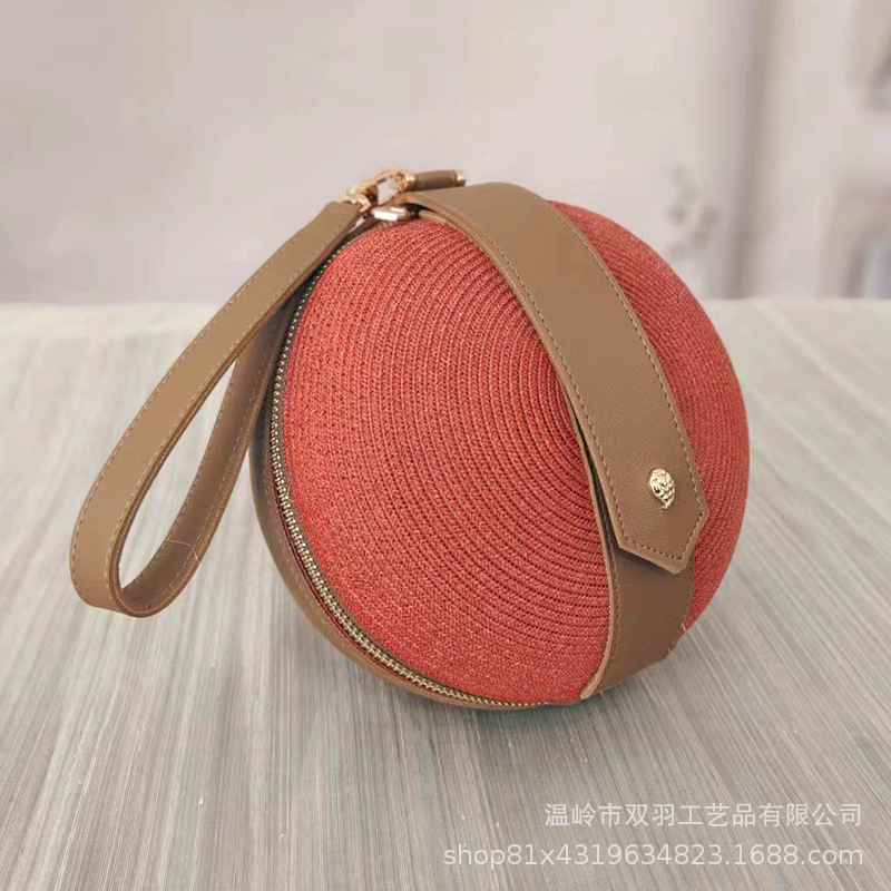 简约手拿卡包女原创手提草编拼皮零钱包编织拉链圆包贝壳圆包批发
