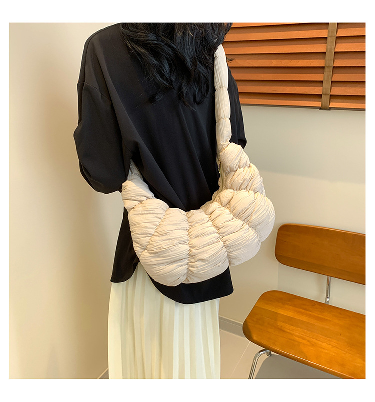 Women's Bags new croissant cloud bag pleated one shoulder crossbody sponge light versatile casual fashion dumpling women's bag_ipsvogv.com